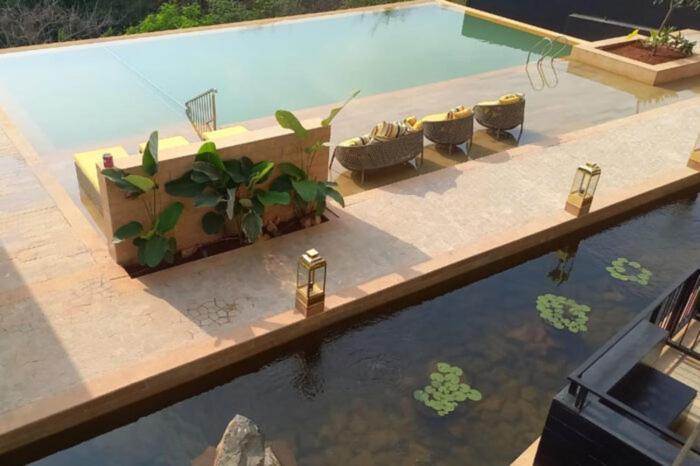 East India House Hotell Gorai Eksteriør bilde