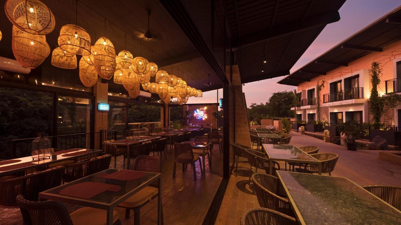 East India House Hotell Gorai Eksteriør bilde