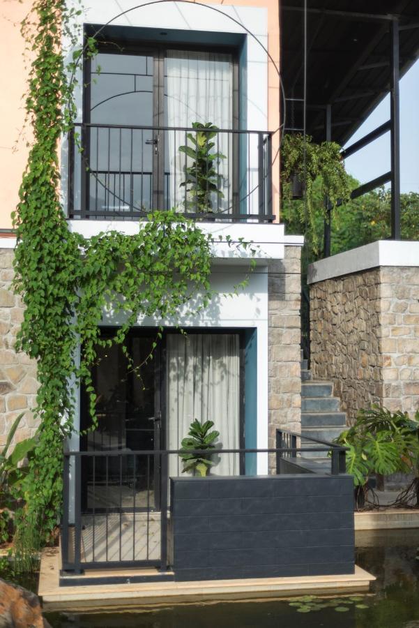 East India House Hotell Gorai Eksteriør bilde